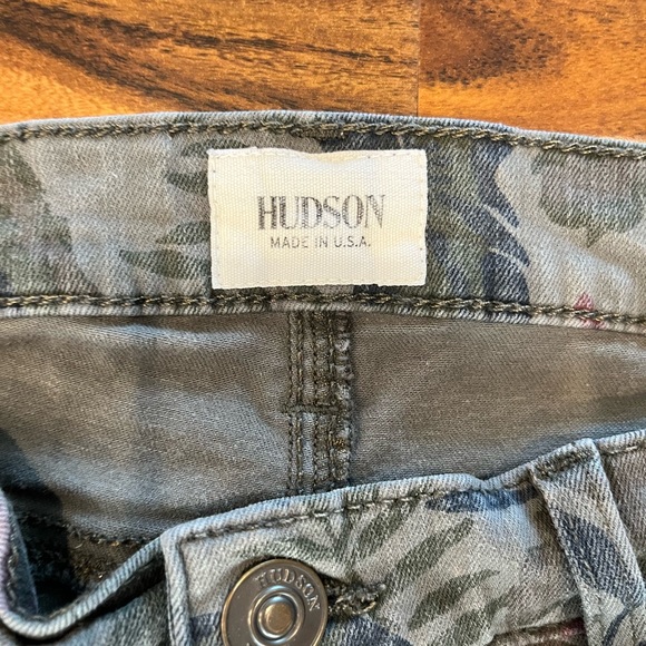 Hudson skinny tropical print olive green jeans, size 28 - Picture 6 of 11